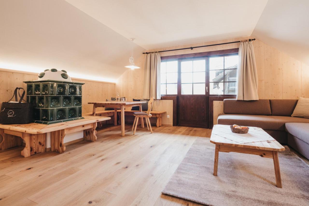 Naturel Hoteldorf Schoenleitn Latschach ober dem Faakersee Εξωτερικό φωτογραφία