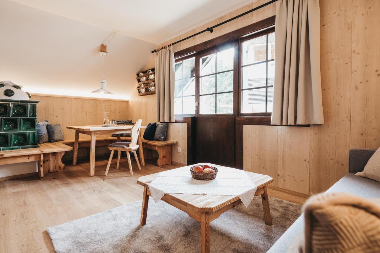 Naturel Hoteldorf Schoenleitn Latschach ober dem Faakersee Εξωτερικό φωτογραφία