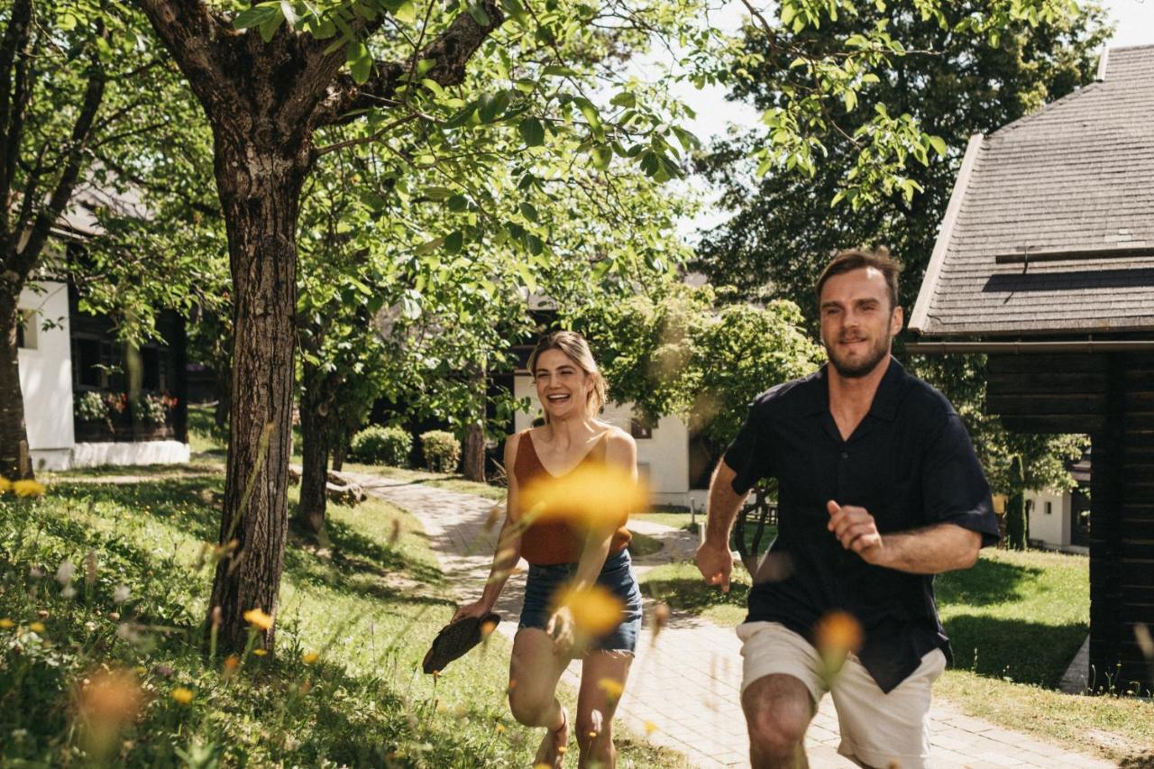 Naturel Hoteldorf Schoenleitn Latschach ober dem Faakersee Εξωτερικό φωτογραφία